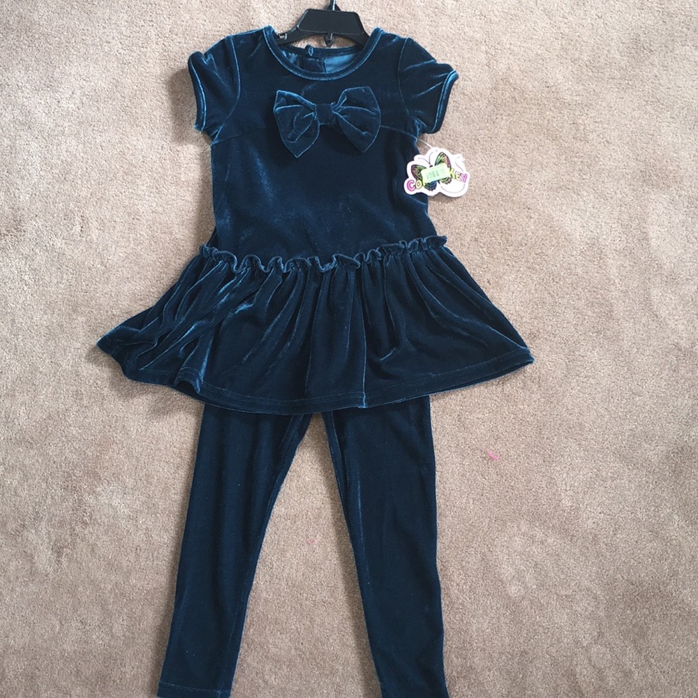 NEW Copper Key Girls 2-piece set size 4T